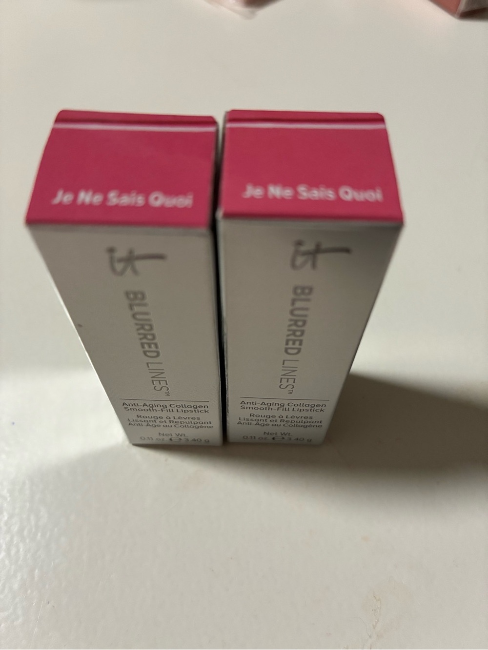 it cosmetics Blurred Lines Anti-Aging Lipstick — Je Ne Sais Quoi (Pink) lip set